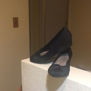 cute black low heels.